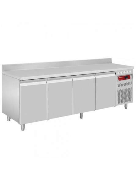 Wand-  koeltafel geventileerd, 4 deuren GN 1/1, 550 liter