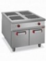 4-burner electric stove,  cupboard - PASS-THROUGH