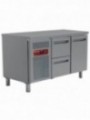 Refrigerating table composed of :