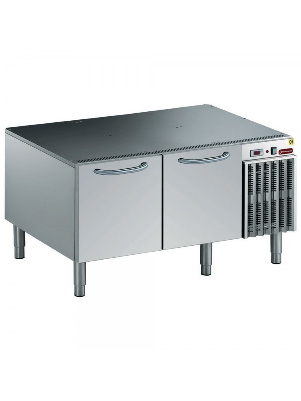 Refrigerated undercarriage with 2 drawers