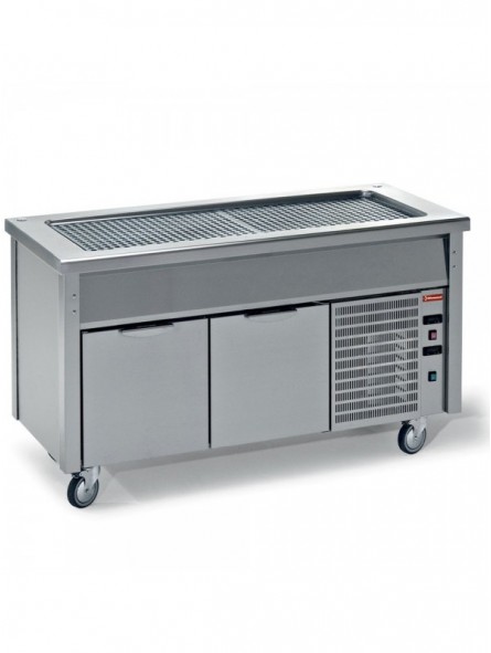 Element with refrigerated top on open cupboard + wheels