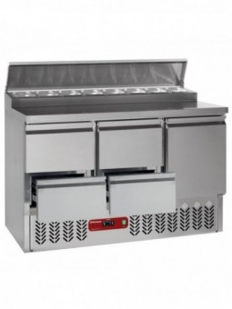 Refrigerating table composed of :