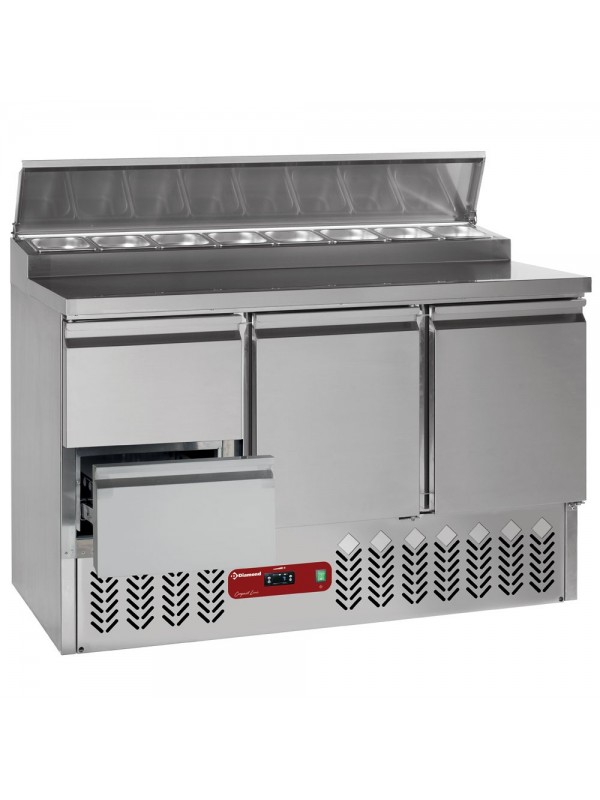 Refrigerating table composed of :