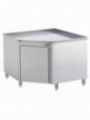 Tables on cupboard with angle  90°