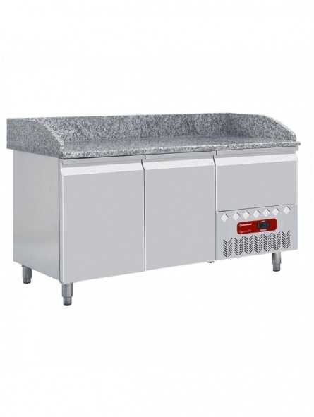 Refrigerated table 2 doors 600x400, 1 neutral drawers (4x trays 600x400)