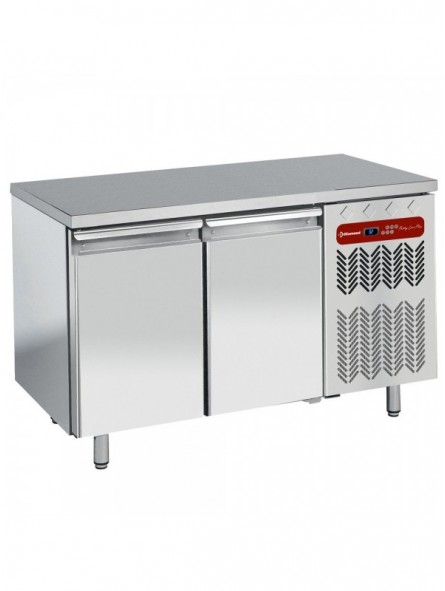 Refrigerated table, ventilated, 2 doors EN 600x400