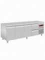 Refrigerating table composed of :