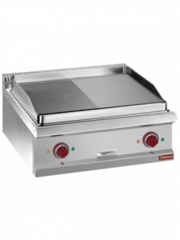 Electric fry top 1/2 smooth and 1/2 ribbed, module 1/1  -TOP-