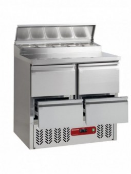 Refrigerating table composed of :