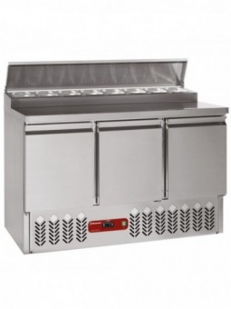 Refrigerating table composed of :