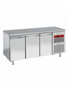Gekoelde tafel, geventileerd, 3 deuren GN 1/1