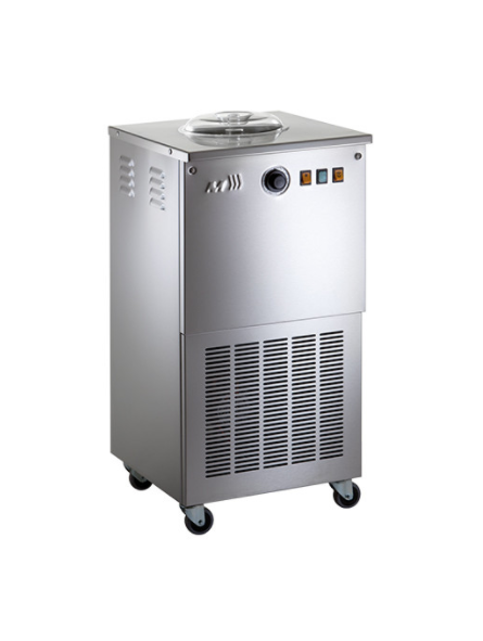 Ice cream maker 10 liters per hour on mobile support