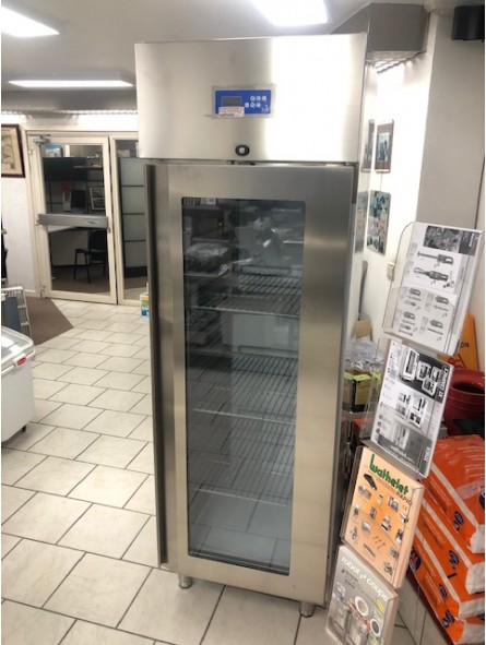 700 liter stainless steel fridge, glass