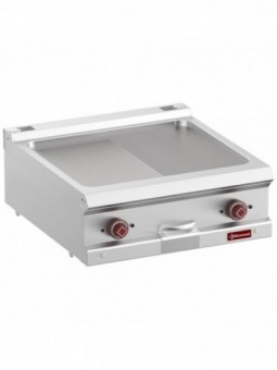 Electric fry top 1/2 smooth and 1/2 ribbed, module 1/1  -Top-