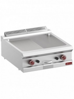 Gas fry top 1/2 smooth and 1/2 ribbed, module 1/1  -Top-