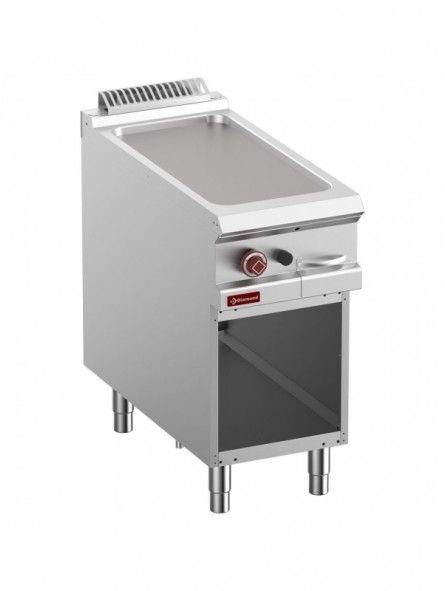 Smooth gas fry top, module 1/2, open cupboard