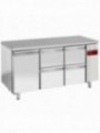 Refrigerating table composed of :